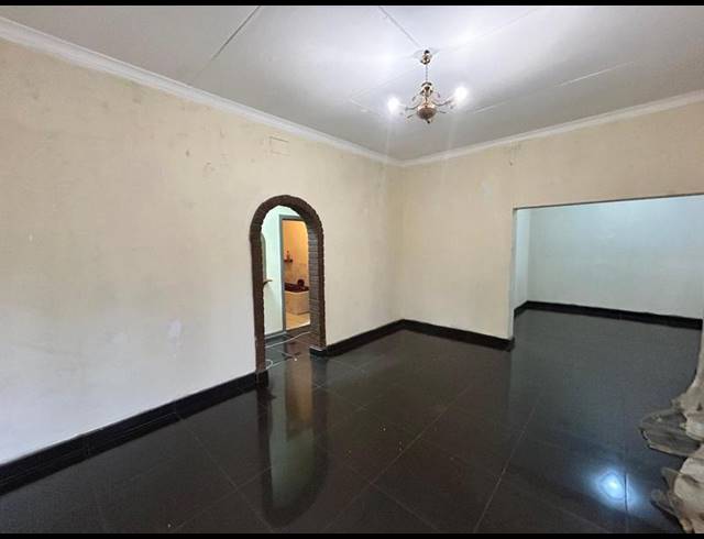 3 BEDROOM HOUSE FOR SALE IN BRENTHURST